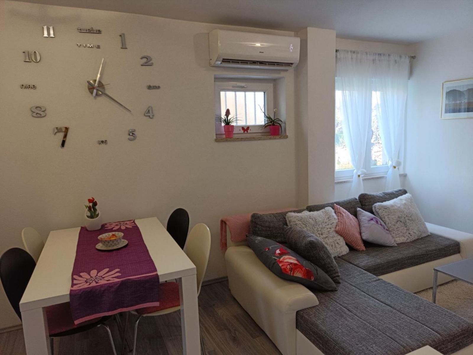 Apartments Mary & Free Parking 罗维尼 客房 照片